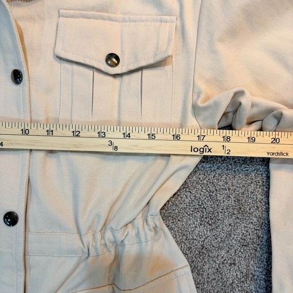 Classic Utility Jacket - Picture 6 of 7